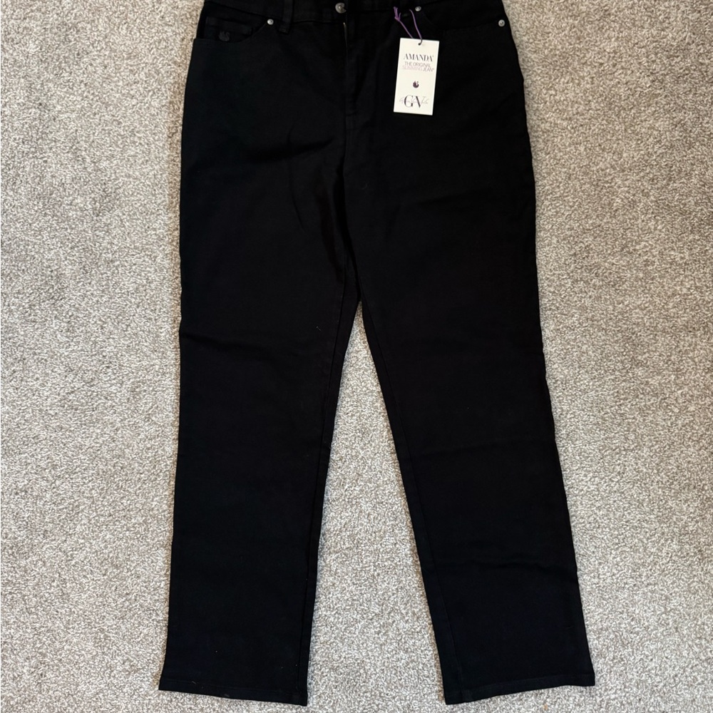 Gloria Vanderbilt Black Tapered Leg Amanda Jeans